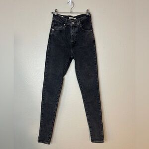 Levi’s Premium Mile High Super Skinny Women's Black Jeans - Size 26x30